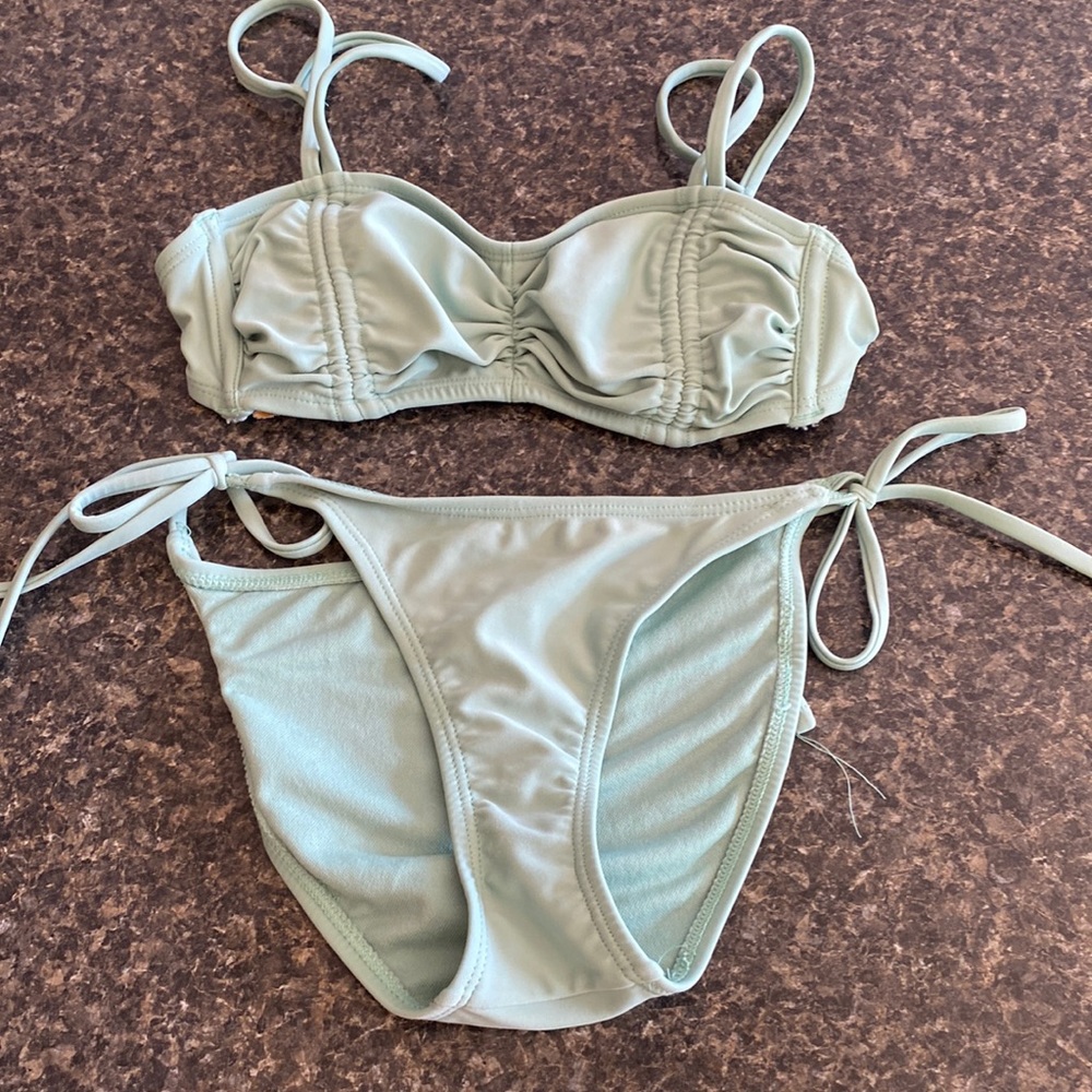 Women’s bikini